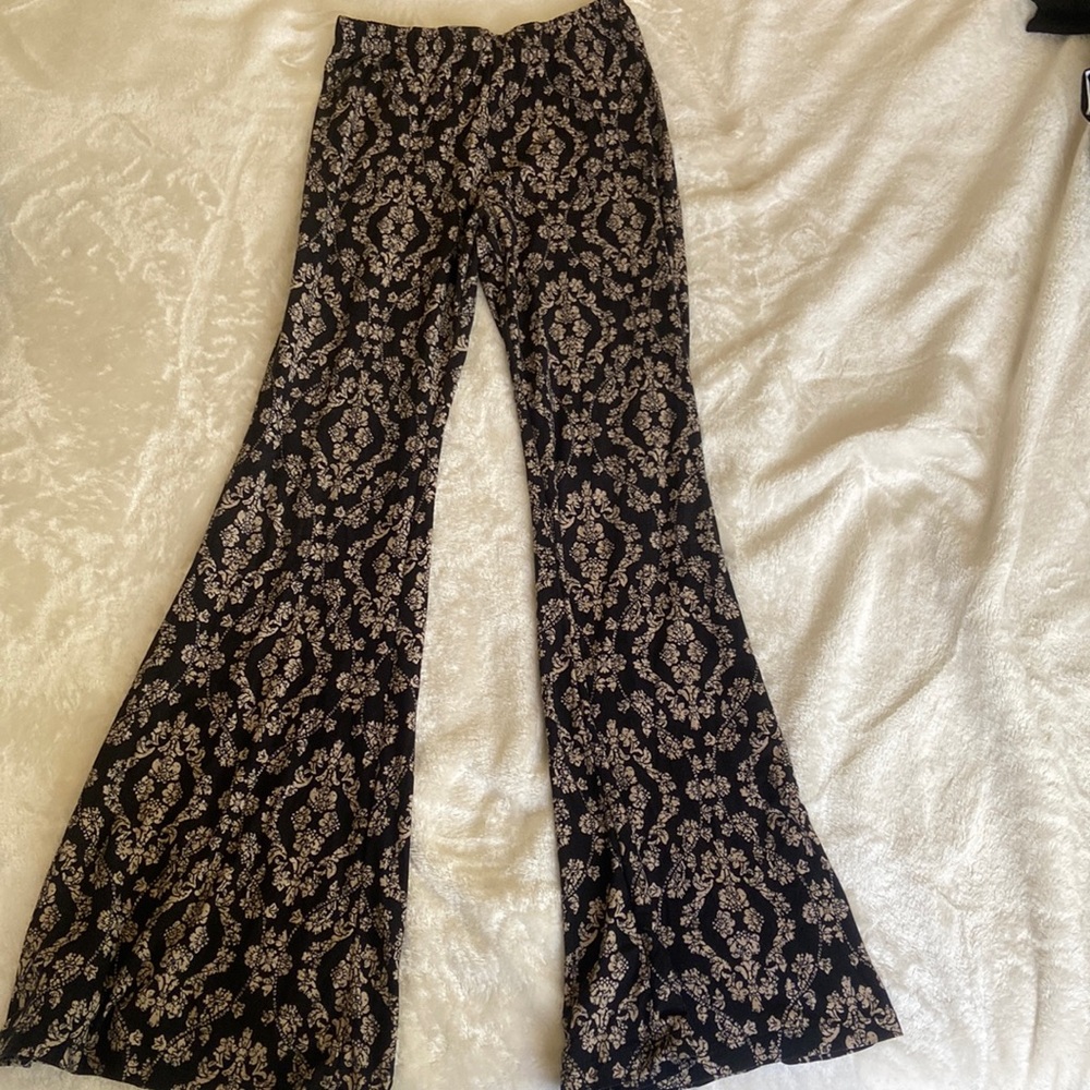 Flowy pants